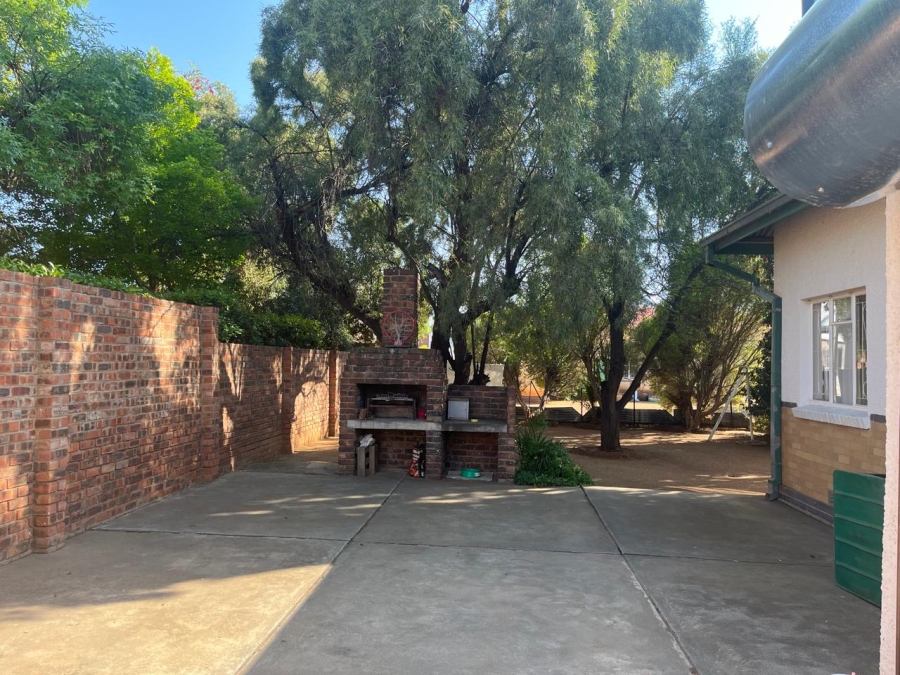 3 Bedroom Property for Sale in De Aar Northern Cape
